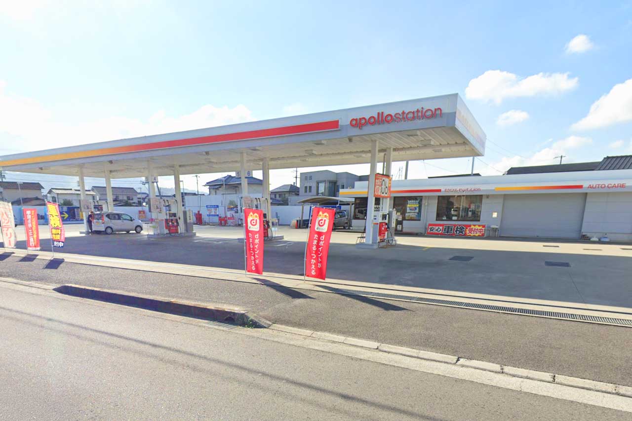 apollostation スーパーセルフ春日南の店舗外観